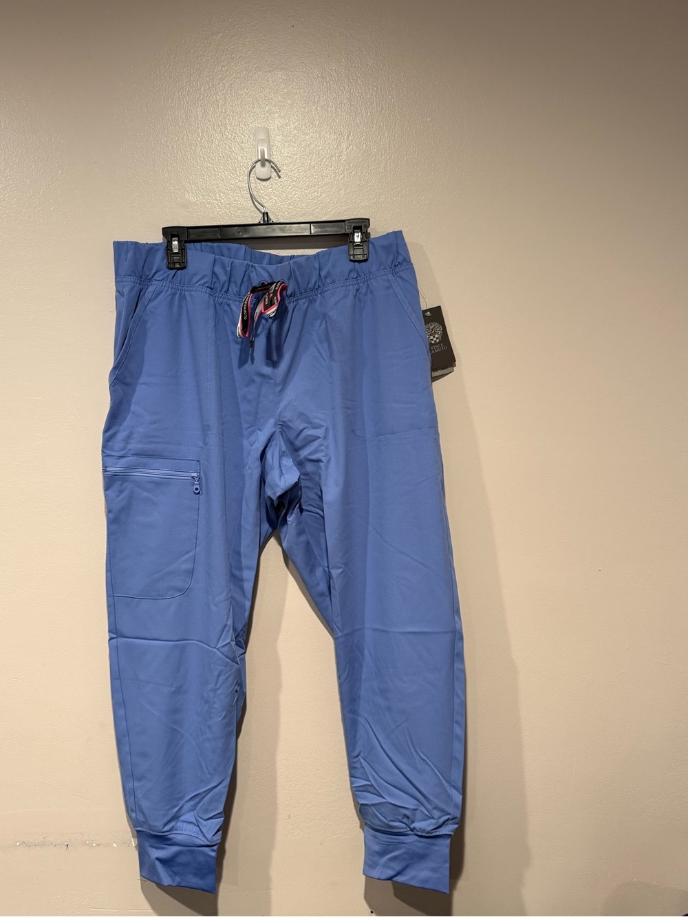 Vince Camuto Light Blue Scrub Jogger Pants - Picture 2 of 9